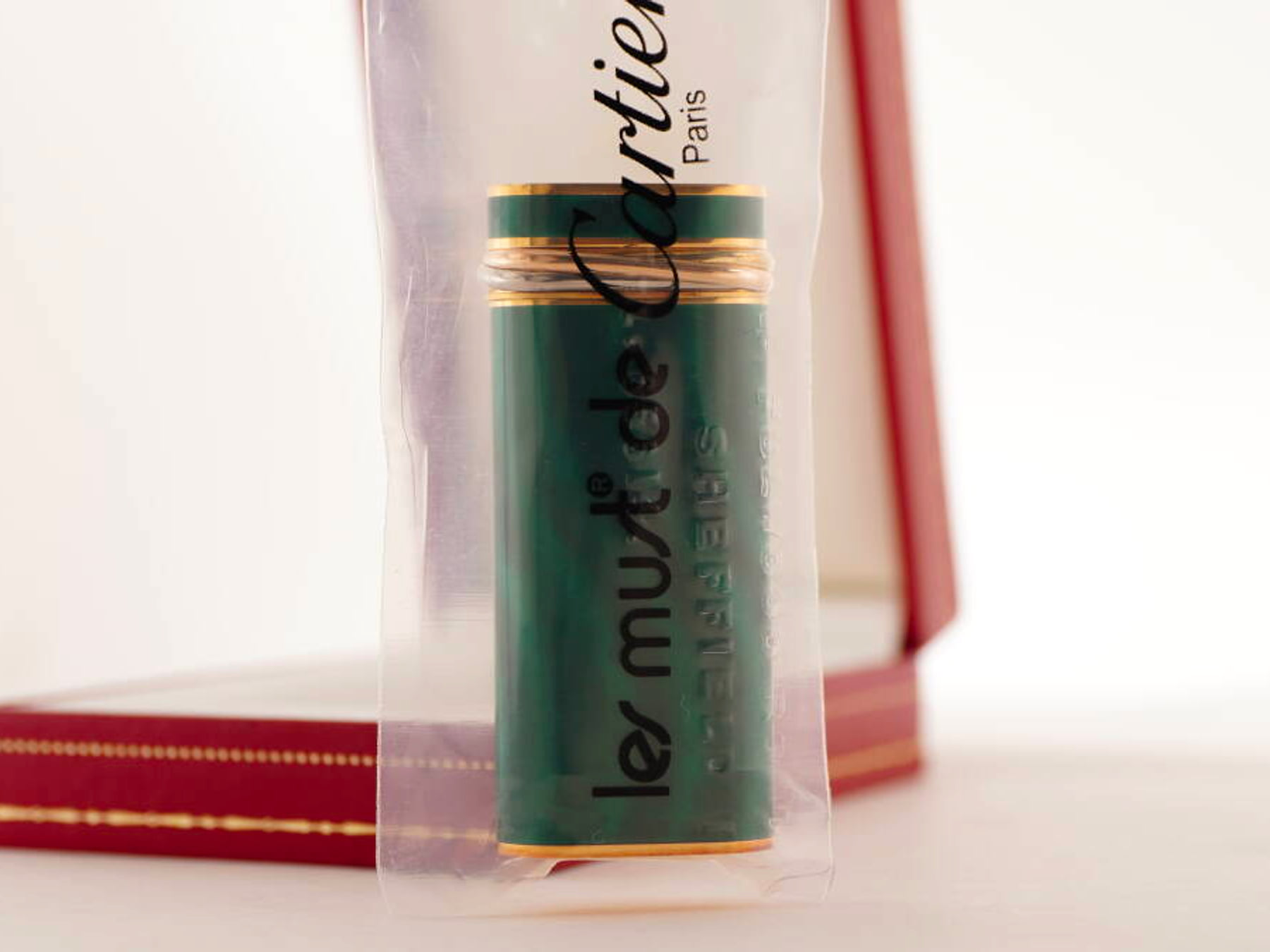 Cartier カルティエ表記 グリーン系 ガスライター ケース付 ジャンク品