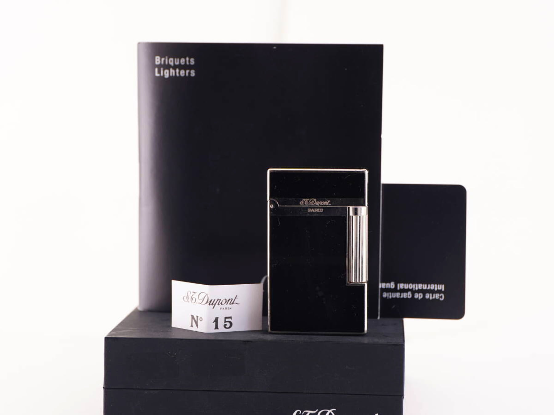 S.T.Dupont デュポン表記 ライン2タイプ ブラック系 漆調 ガスライター ケース・書類付 ジャンク品