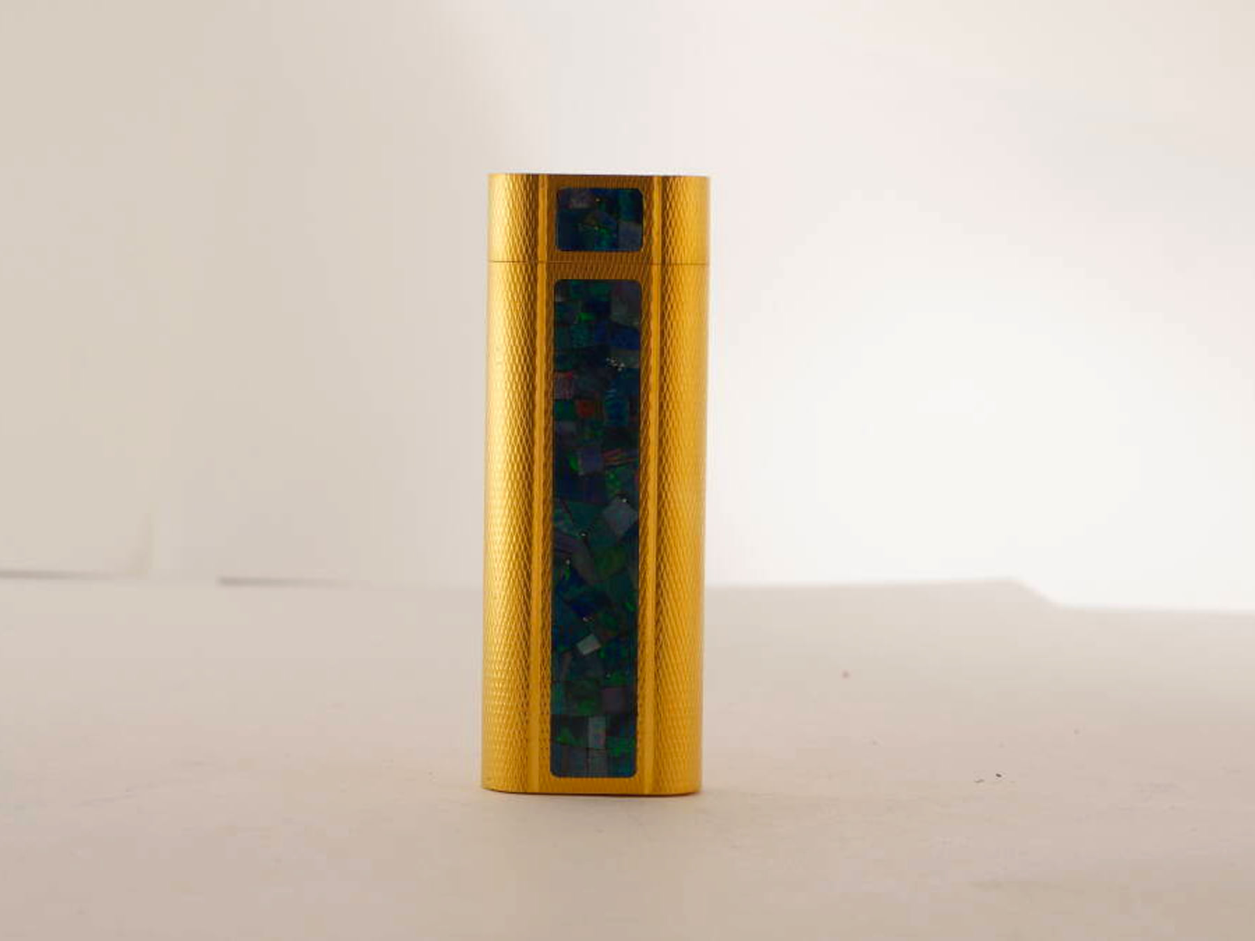 Cartier カルティエ表記 ガスライター ゴールドカラー モザイク調 ジャンク品