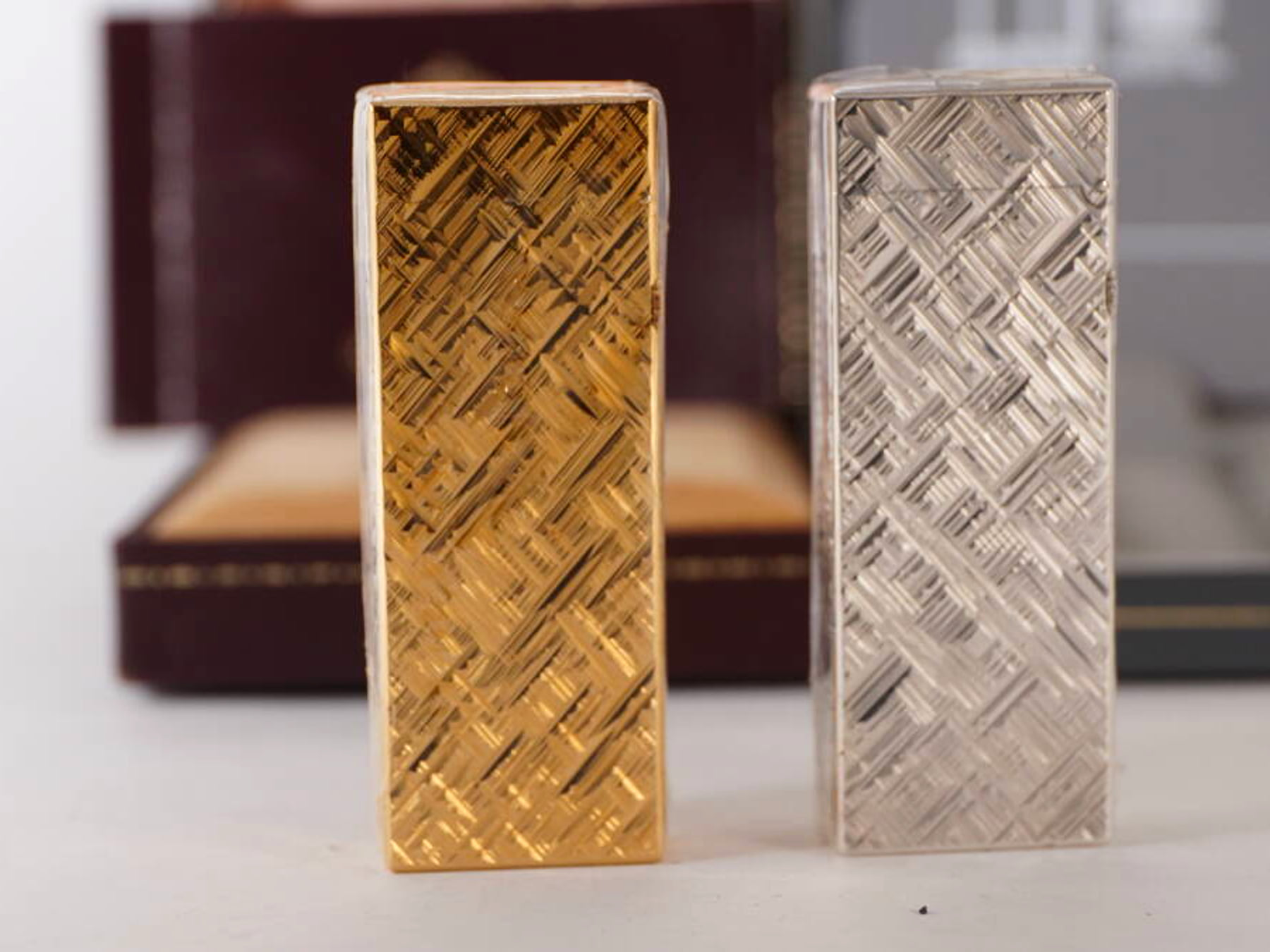 dunhill ダンヒル ガスライター 2点セット 原箱付 ゴールドカラー シルバーカラー 格子調 現状品 · plate 3