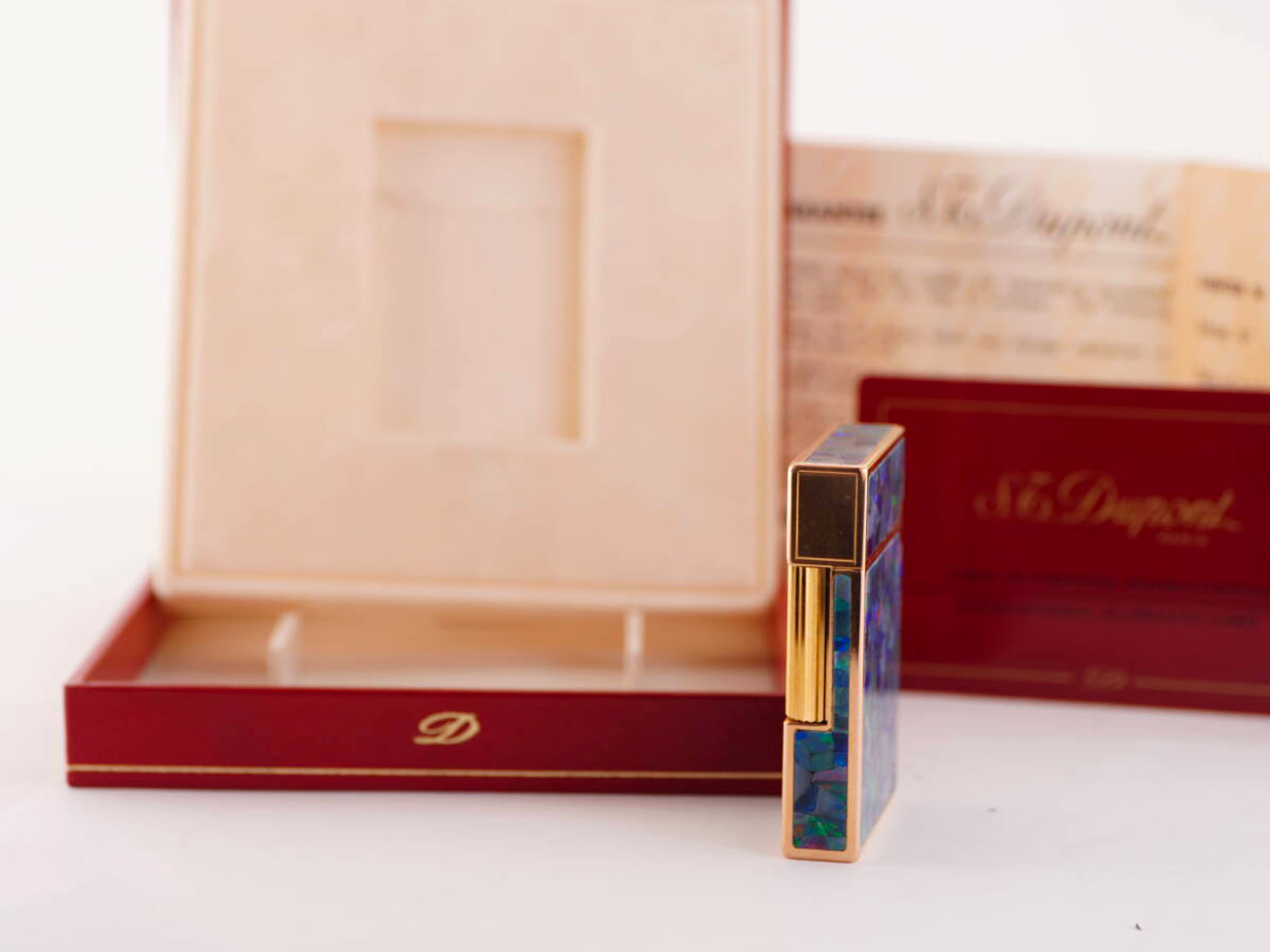 S.T.Dupont デュポン表記 ライン2タイプ オパール調装飾 ガスライター ケース付 ジャンク品 · plate 3