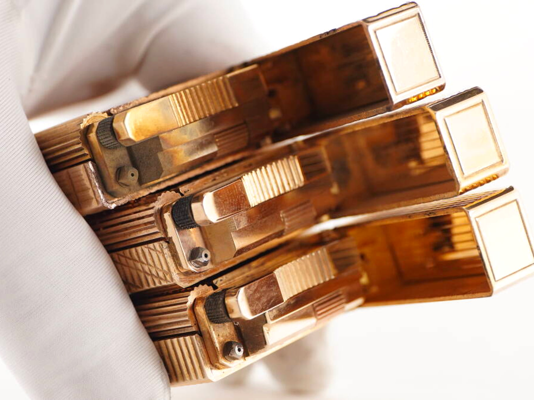 S.T.Dupont エステーデュポン L1系 ガスライター 3点セット ゴールドカラー 各種デザイン 現状品 · plate 4