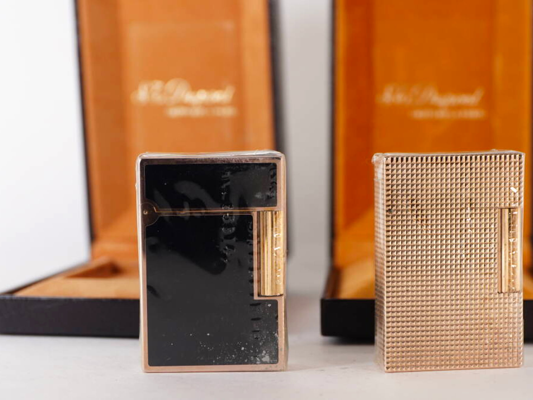 S.T.Dupont エステーデュポン L2 ガスライター 2点セット ブラック系 ゴールドカラー 箱付