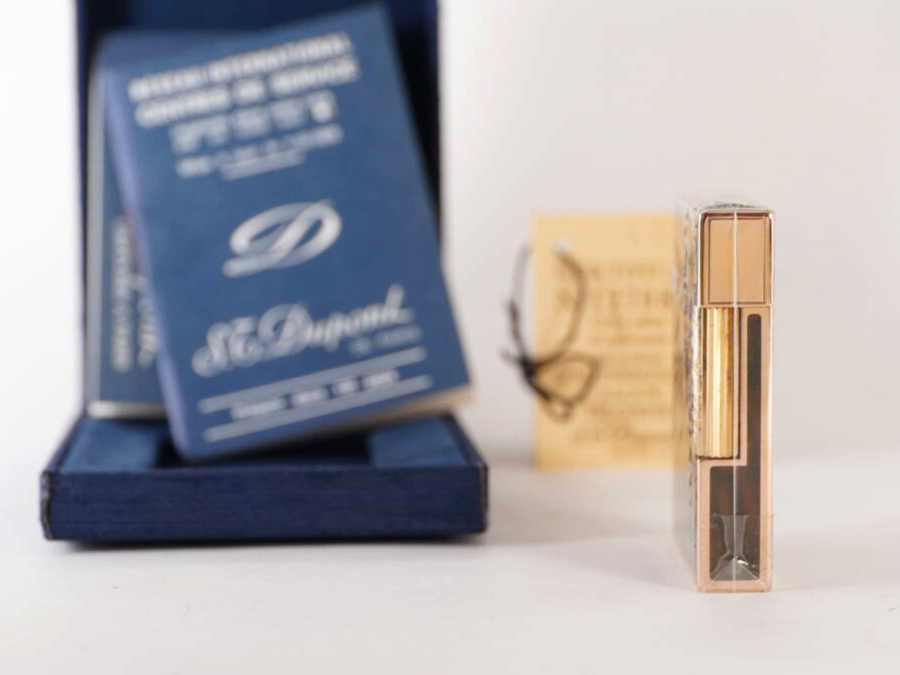 S.T.Dupont エステーデュポン L2系 ガスライター 1点 原箱付 ゴールドカラー 特殊デザイン 現状品 · plate 7